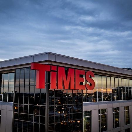 Grand Times Hotel Laval - Centropolis Zewnętrze zdjęcie