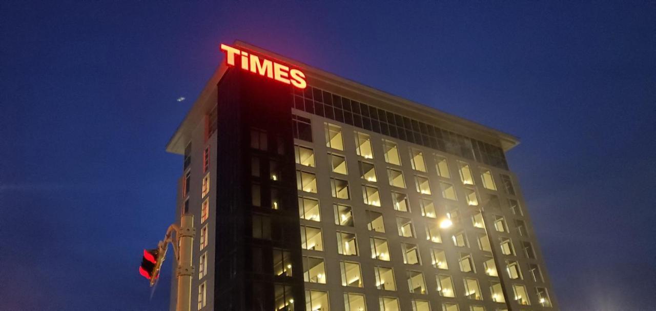 Grand Times Hotel Laval - Centropolis Zewnętrze zdjęcie