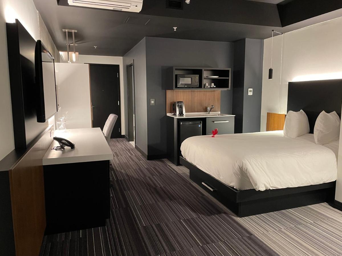 Grand Times Hotel Laval - Centropolis Zewnętrze zdjęcie